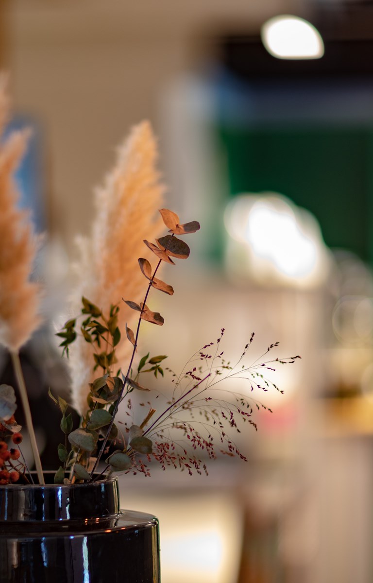 <h1>For private</h1>